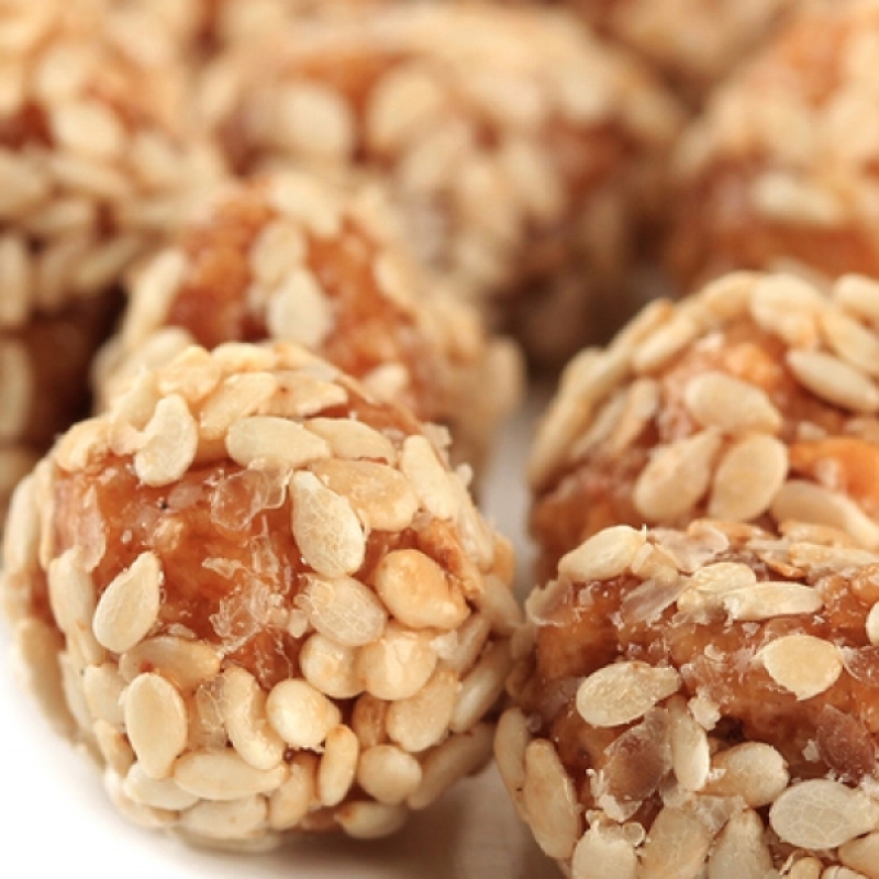 Peanut Butter And Sesame Balls Recipe