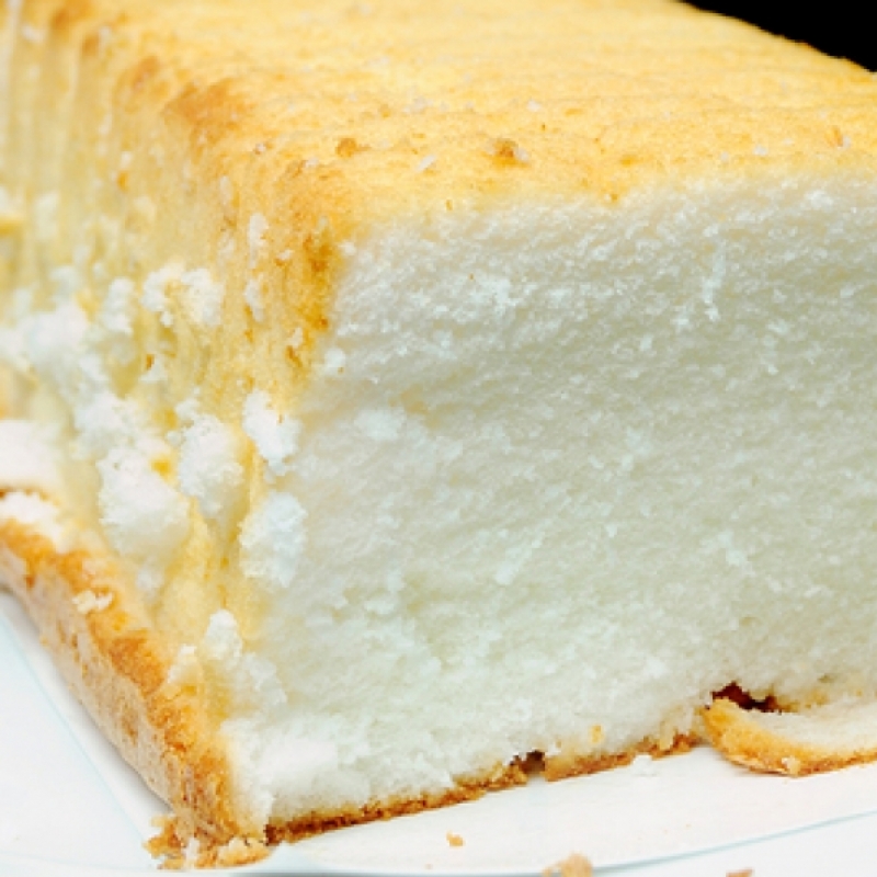 Angel food cake loaf